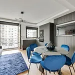 181 One - Superb In Paris. 파리
