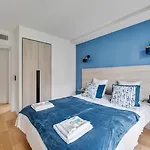 181 One - Superb In Paris. * 파리